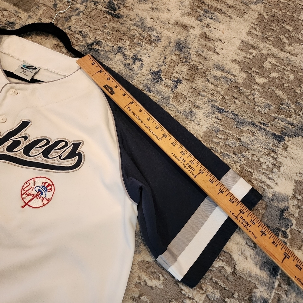 Yankees button down jersey 2XL. - Picture 7 of 16